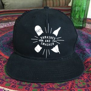 Vans thrashed and smashed snapback